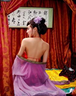 日韩制服欧美图片